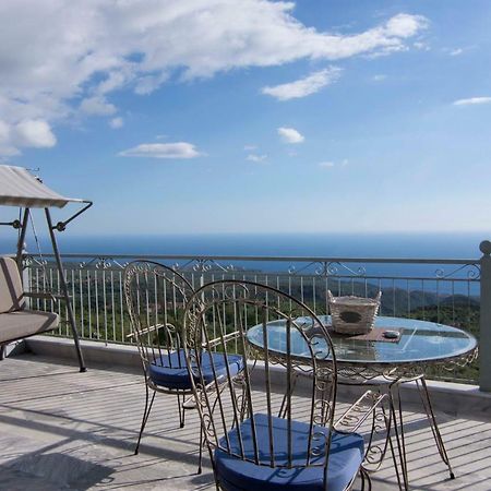 The Balcony Of Mani Tseria Exterior foto